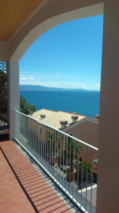 Appartamento Con Super Vista Sul Mare Arenzano Exterior foto